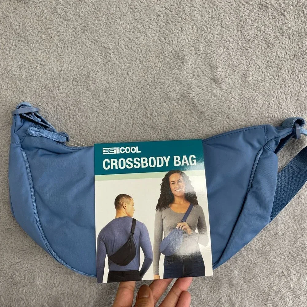 NEW 32 Degrees Cool Unisex  Blue Crossbody Bag Adjustable Lightweight M0021